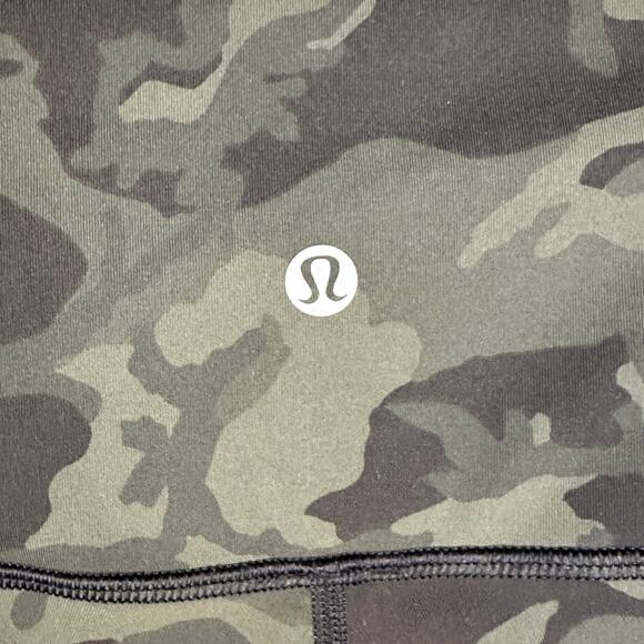 Lululemon Wunder Under Leggings Womens 6 Green Camo High Rise Crop Luxtreme Gym - Picture 4 of 12